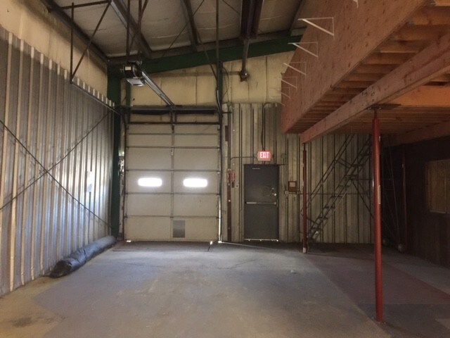 More Photos Of 1 Chips Ln, Fishkill Light Manufacturing For Lease