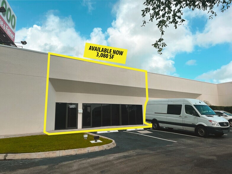 More Photos Of 5801-5821 N Andrews Way, Fort Lauderdale Light Manufacturing For Lease