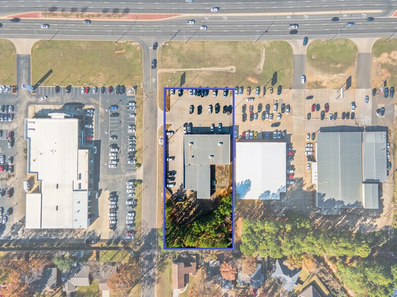 More Photos Of 1310 W Loop 281, Longview Freestanding For Sale