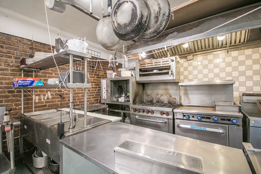 More Photos Of 6076-6080 Ridge Ave, Philadelphia Storefront Retail Residential For Lease