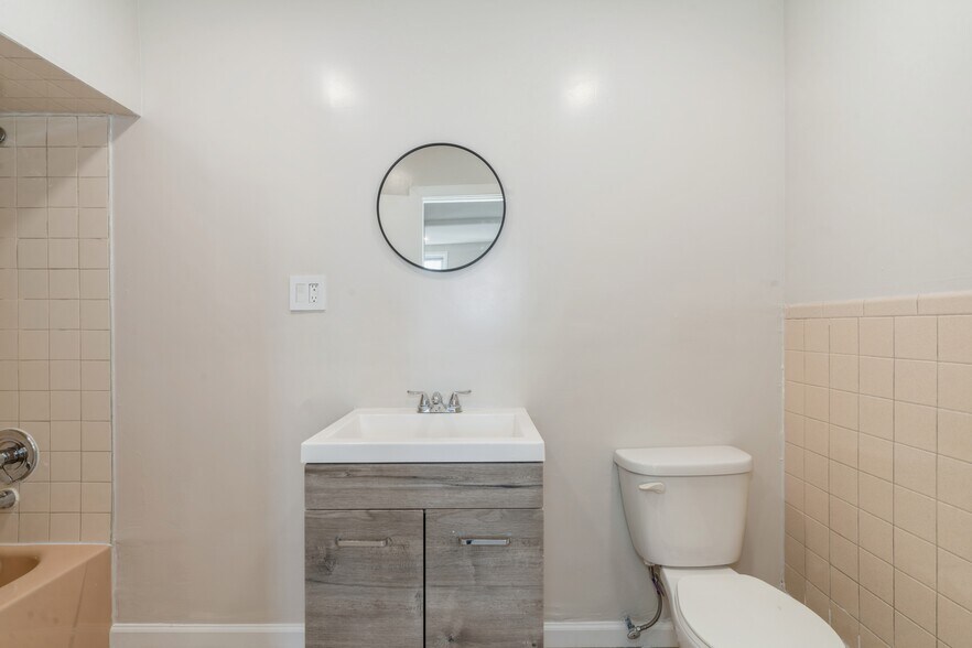 More Photos Of 40 Beacon Ave, Jersey City Apartments For Sale