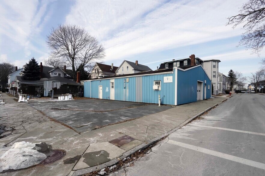 More Photos Of 51 Chancery St, New Bedford Warehouse For Sale