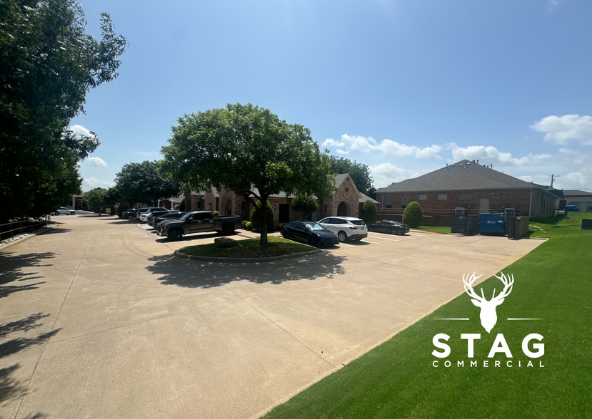 More Photos Of 2301 Olympia Dr, Flower Mound Medical For Lease