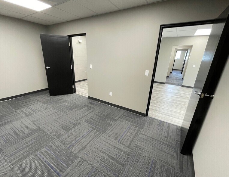 More Photos Of 222 N Buffalo St, Warsaw Office For Lease