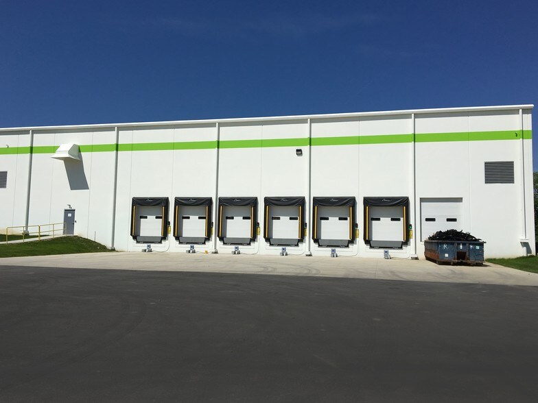 More Photos Of 12979 County Road 153, East Liberty Manufacturing For Lease