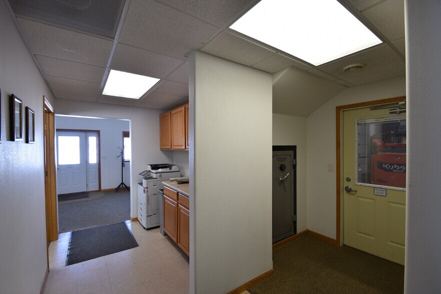 More Photos Of 7774 100th Ave S, Horace Light Distribution For Sale
