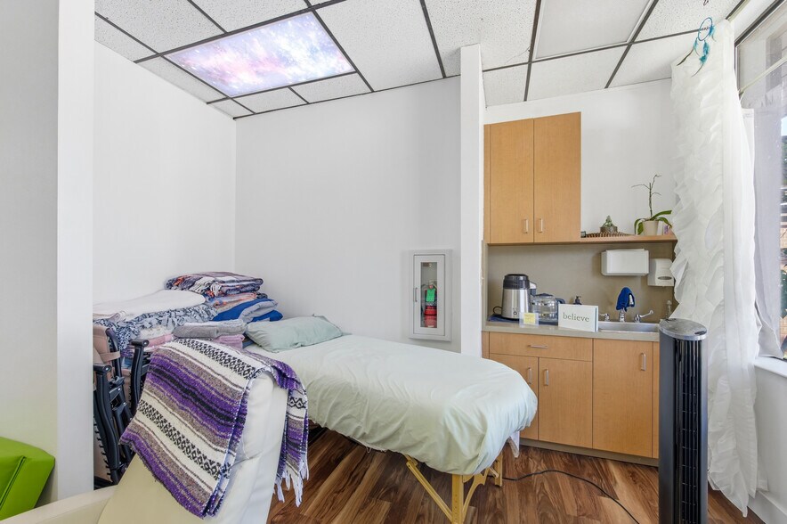 More Photos Of 1061 E Main St, Grass Valley Medical For Sale
