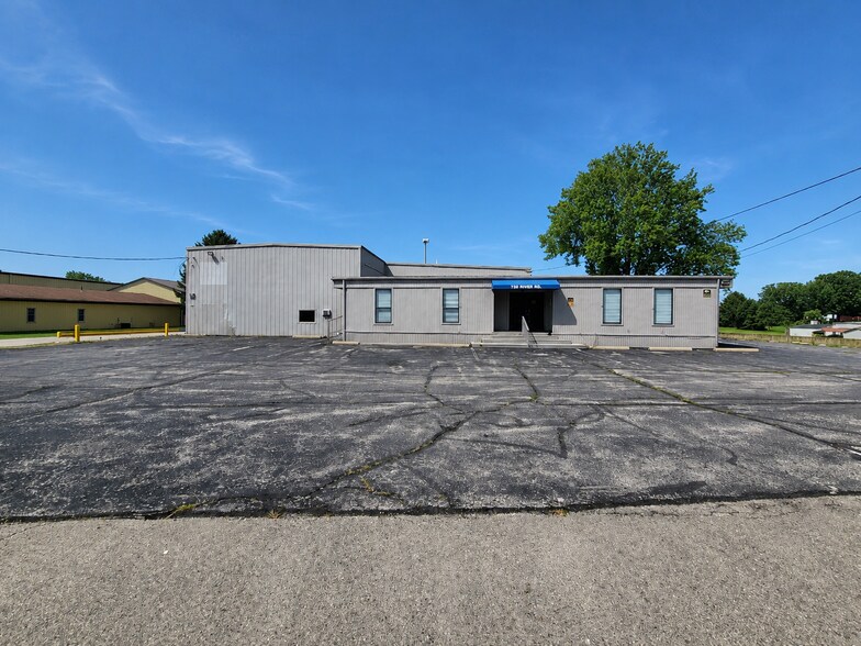 Primary Photo Of 730 River Rd, Huron Manufacturing For Sale