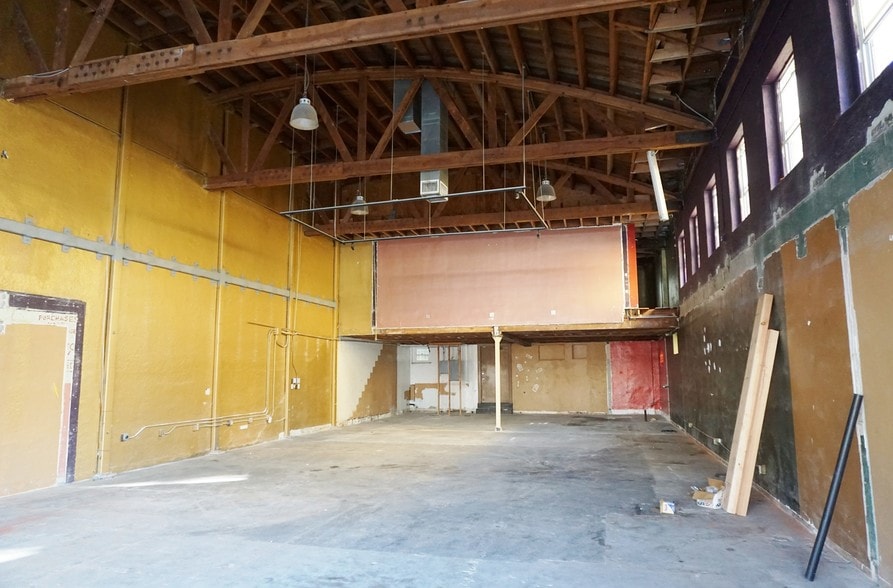 More Photos Of 301-315 Wilshire Blvd, Santa Monica Storefront Retail Office For Lease