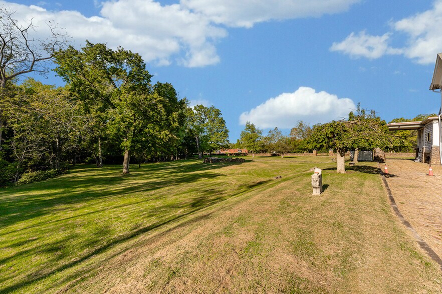 More Photos Of 1266 National Pike, Hopwood Apartments For Sale