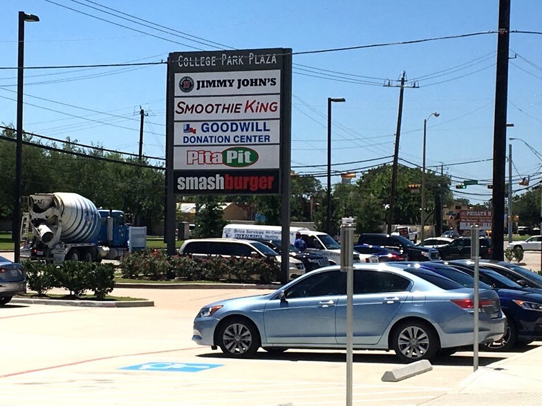 More Photos Of 8035 Spencer Hwy, Deer Park General Retail For Sale