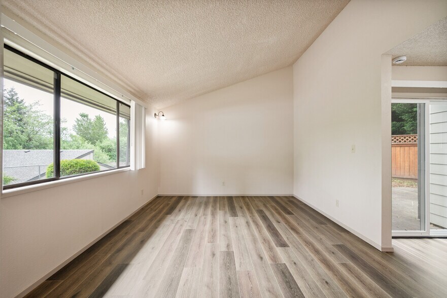 More Photos Of 157 Nevada Dr, Longview Apartments For Sale