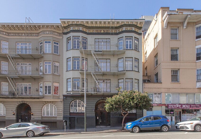 Primary Photo Of 537 Hyde St, San Francisco Apartments For Sale