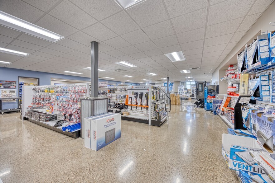 More Photos Of 3928 Tri Hill Frontage Rd, Great Falls Auto Dealership For Sale