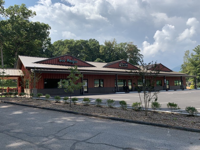 More Photos Of 62 Overbrook St, Waynesville Specialty For Sale