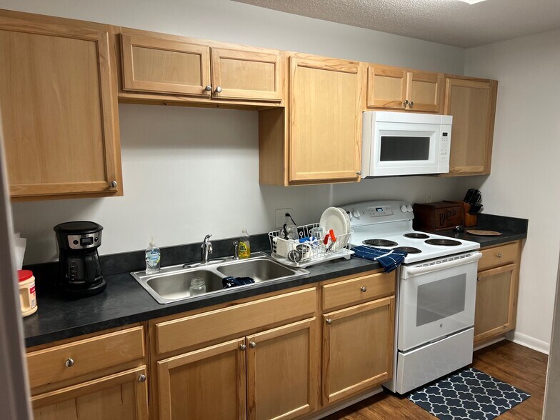More Photos Of 806 N Cumberland St, Lebanon Apartments For Sale