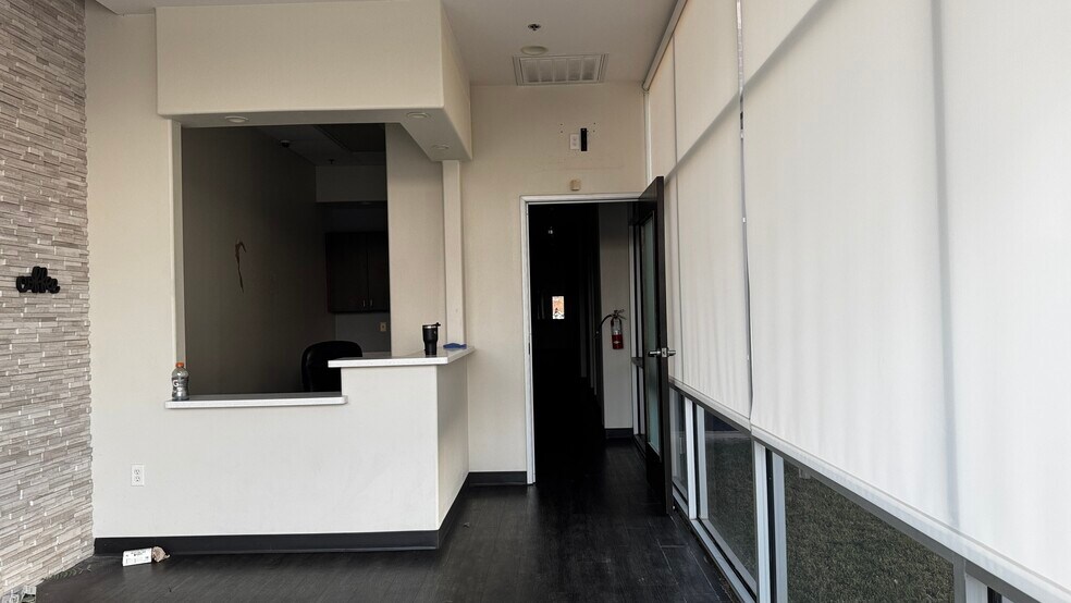 More Photos Of 1228 E Exchange, Allen Unknown For Lease