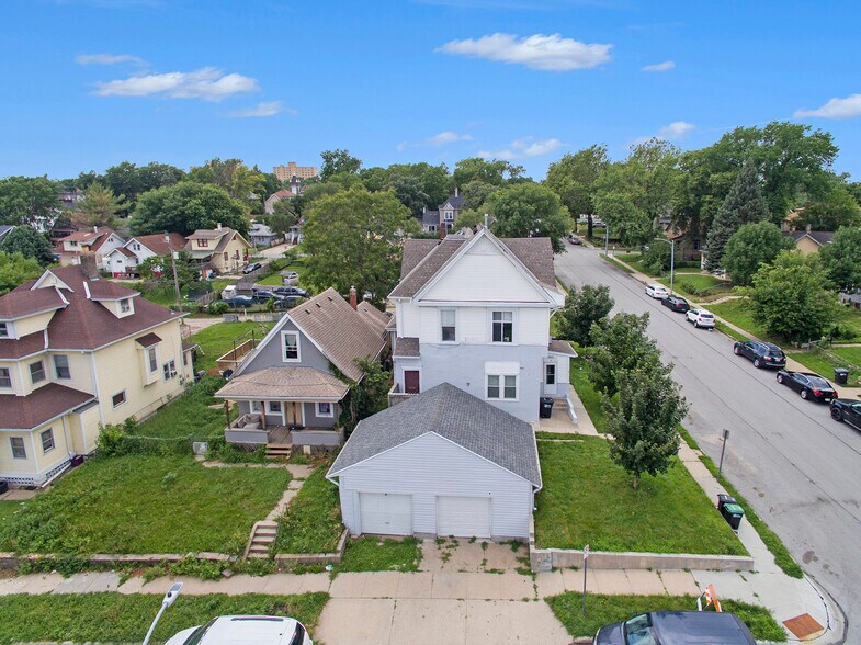 More Photos Of 2501 Poppleton Ave, Omaha Apartments For Sale