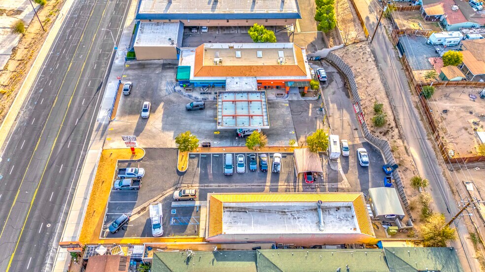 More Photos Of 14986 7th St, Victorville Carwash For Sale