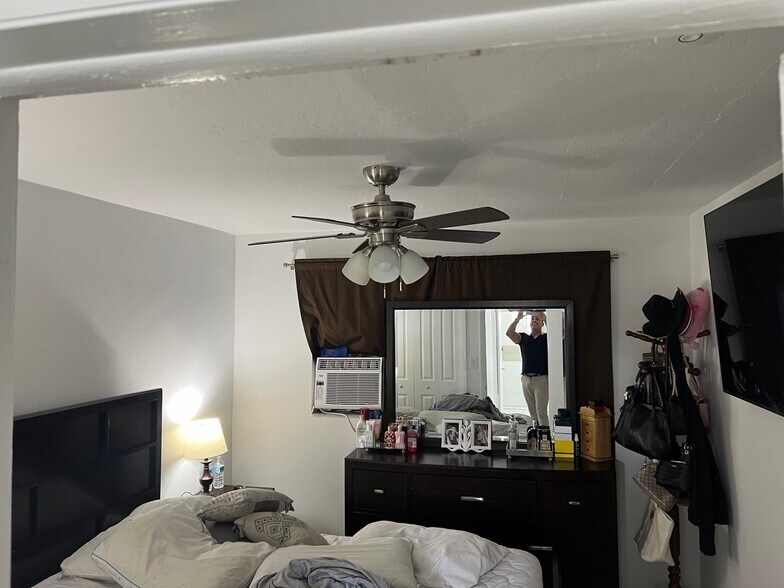 More Photos Of 521-533 E 22nd St, Hialeah Apartments For Sale