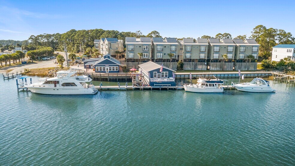 More Photos Of 275 Timber Island Rd, Carrabelle Restaurant For Sale