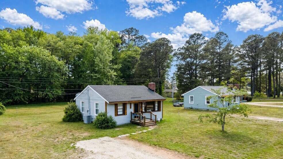 More Photos Of 172 Aldebaran Rd, Mathews Apartments For Sale