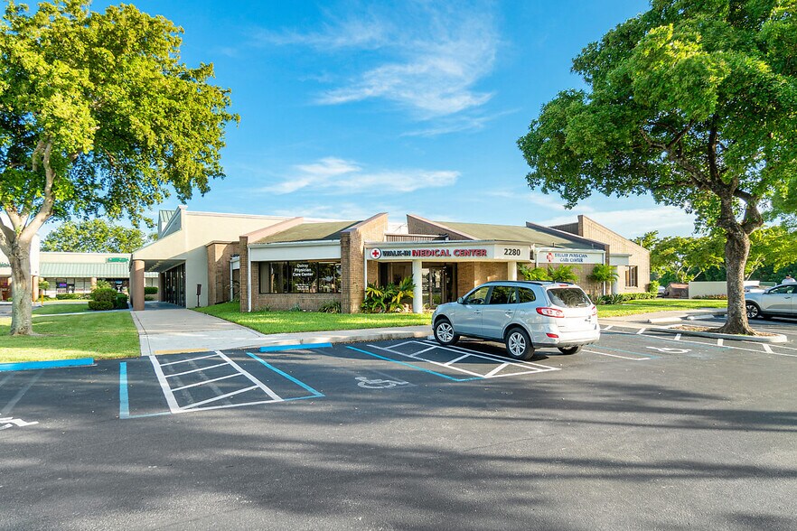 More Photos Of 2280 W Atlantic Ave, Delray Beach Medical For Sale