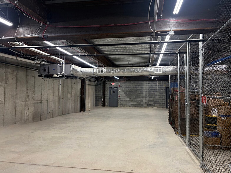 More Photos Of 293 Lafayette Ave, Hawthorne Storefront Retail Office For Sale