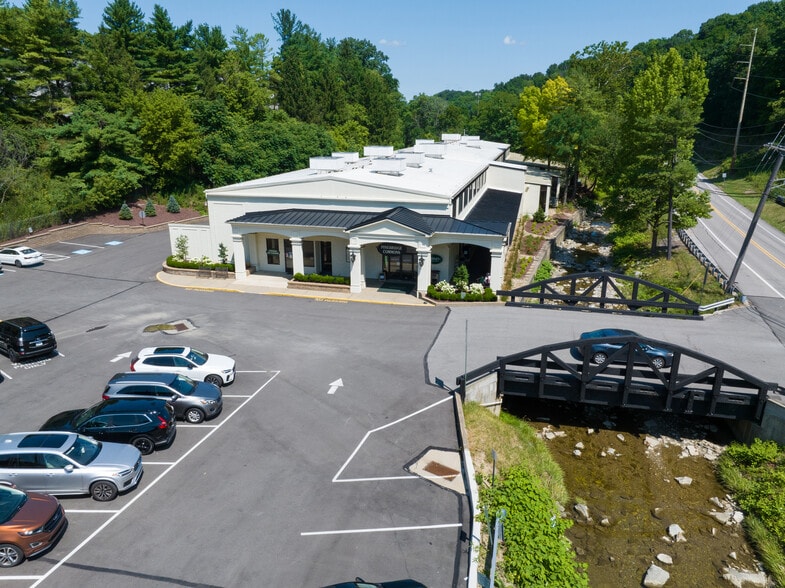 More Photos Of 1580 McLaughlin Run Rd, Upper Saint Clair Office For Lease