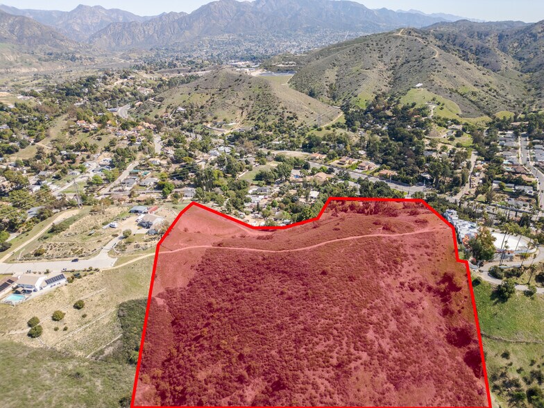 More Photos Of 10131 Johanna Ave, Sunland Land For Sale