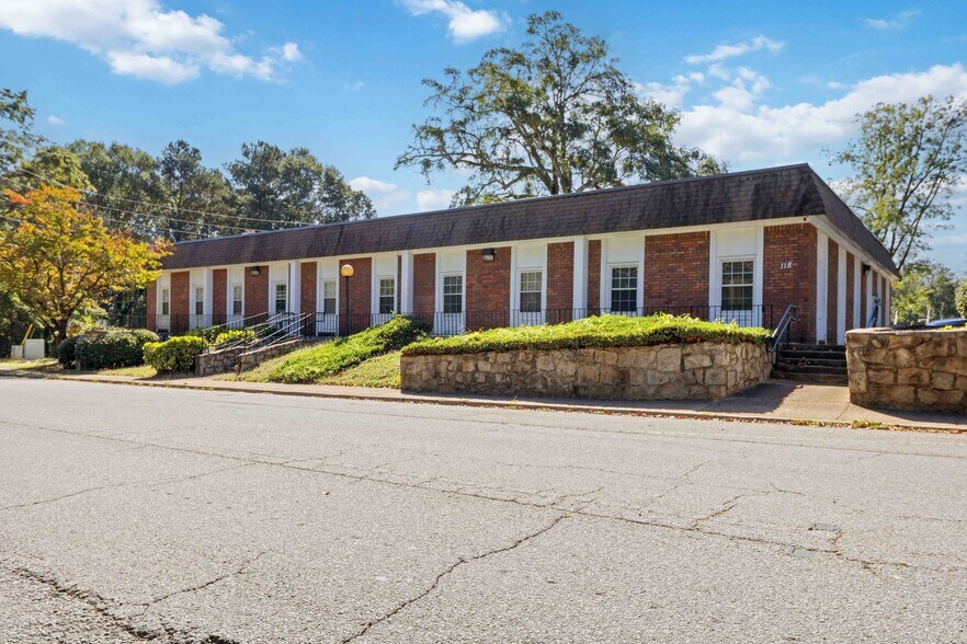 More Photos Of 118 Stockbridge Rd, Jonesboro Medical For Lease