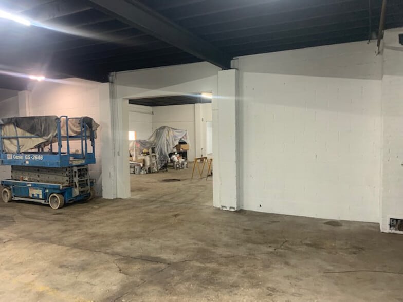More Photos Of 453 Euclid st, Salem Industrial For Sale