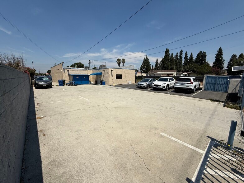 More Photos Of ,  Unknown For Sale