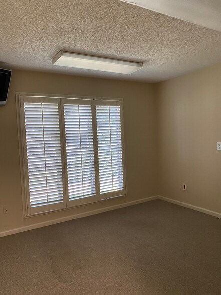 More Photos Of 1320 Wynnton Rd, Columbus Office For Lease