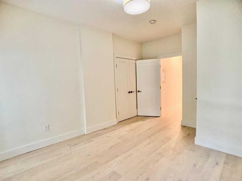 More Photos Of 310 Madison St, Hoboken Apartments For Sale