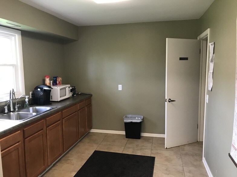 More Photos Of 395 100th St SW, Byron Center Industrial For Sale