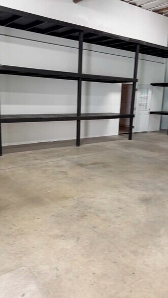 Primary Photo Of 148 W 32nd St, Los Angeles Land For Lease