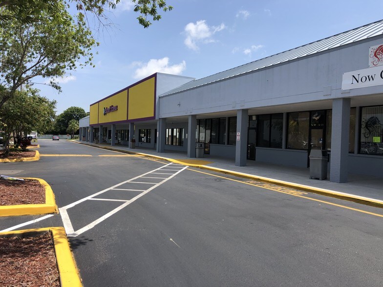 More Photos Of 1861 N Highland Ave, Clearwater General Retail For Lease