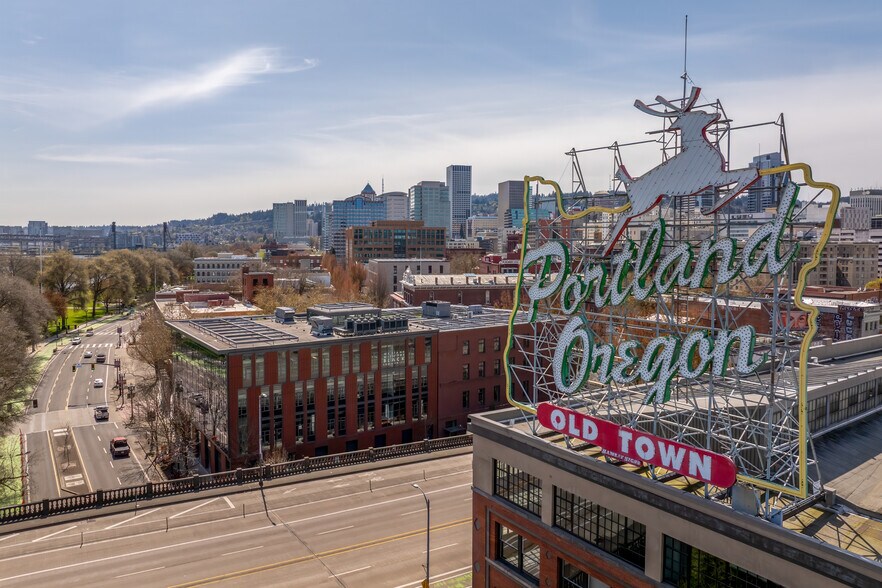 More Photos Of 45 SW Ankeny St, Portland Office For Sale
