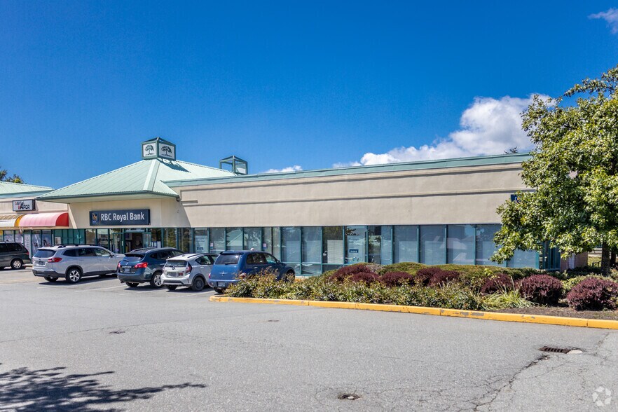 More Photos Of 15988 Fraser Hwy, Surrey Storefront For Lease