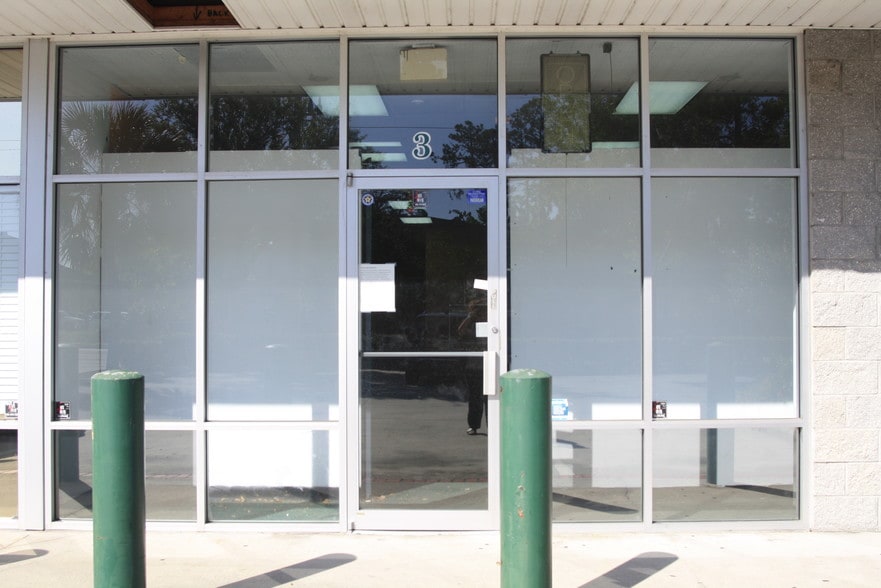 More Photos Of 9766 Old Saint Augustine Rd, Jacksonville Storefront For Lease