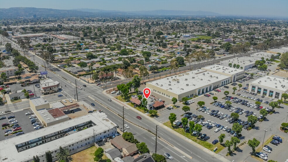 More Photos Of 1319-1329 N Grand Ave, Covina Restaurant For Sale