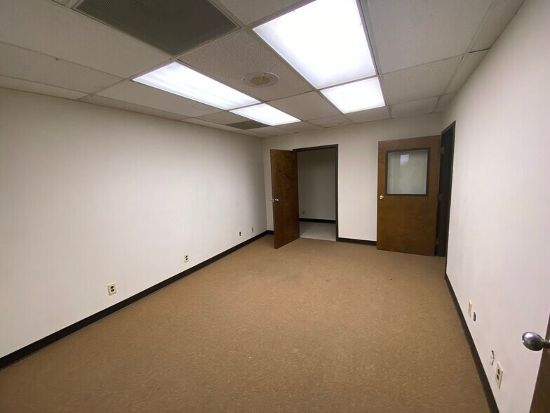 More Photos Of 2872 I 70 Business Loop, Grand Junction Warehouse For Sale