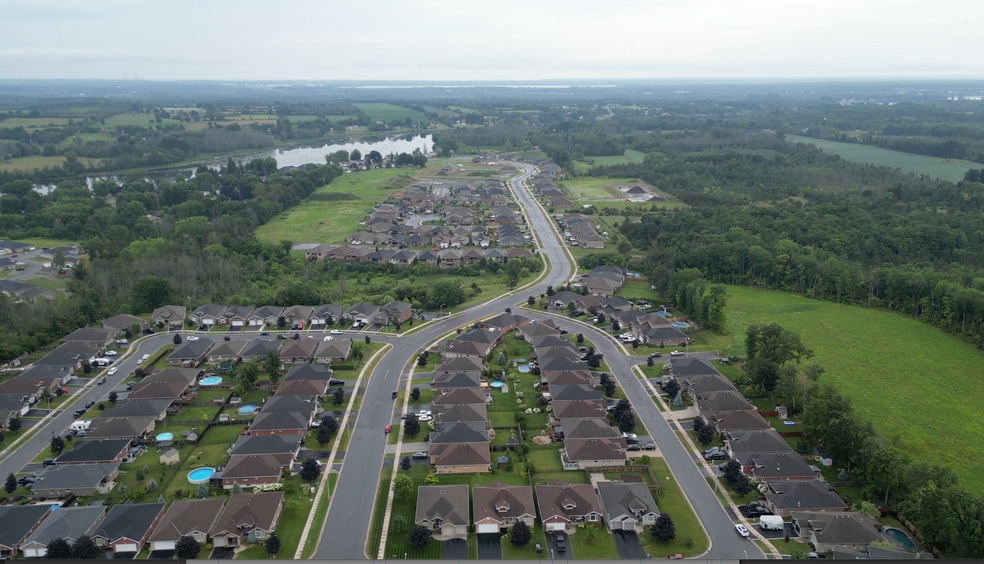 More Photos Of 415-427 Bridge St W, Greater Napanee Land For Sale