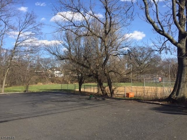 More Photos Of 2 Park Ave, Somerville Office For Sale