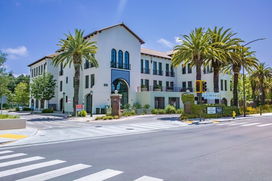 More Photos Of 200 El Camino Real, Menlo Park Loft Creative Space For Lease