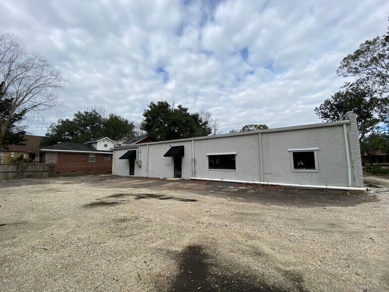 More Photos Of 1409 Government St, Mobile Loft Creative Space For Sale