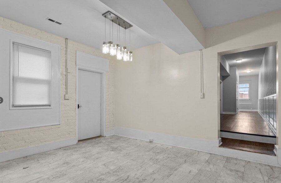 More Photos Of 214-216 E Main St, Richmond Storefront Retail Residential For Sale