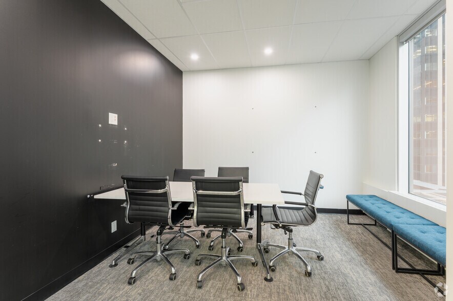 More Photos Of 70 York St, Toronto Office For Lease