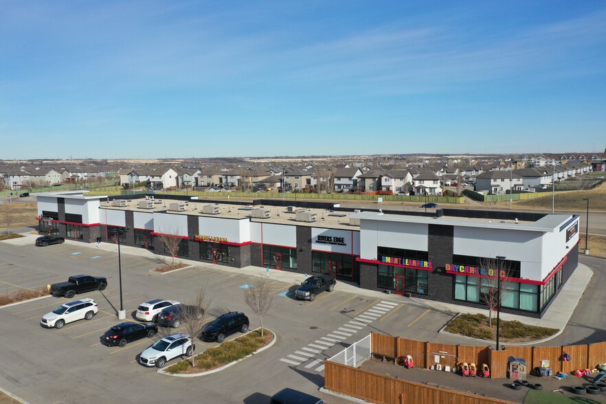 Primary Photo Of 9301 Wilshire Blvd, Fort Saskatchewan Storefront For Lease